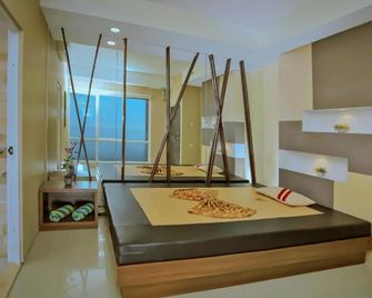 The Malibu Suites Balikpapan by Sissae Living - Balikpapan - Spa