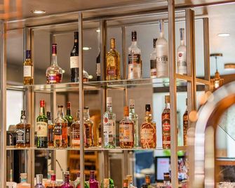 Plum and Partridge Inn - York - Bar