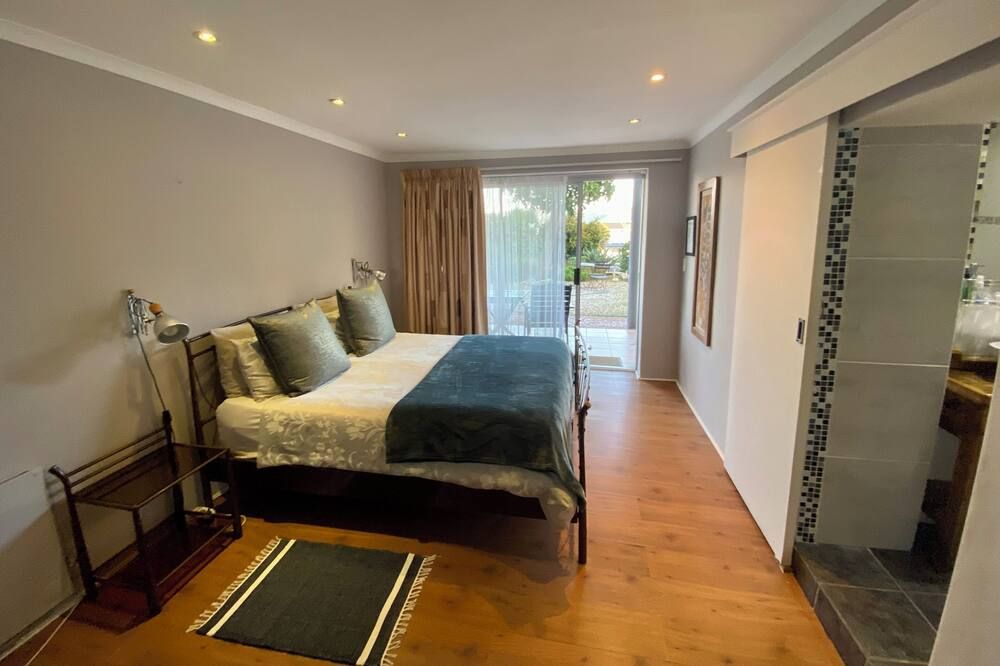 AestAs Bed & Breakfast - קניסנה - חדר שינה