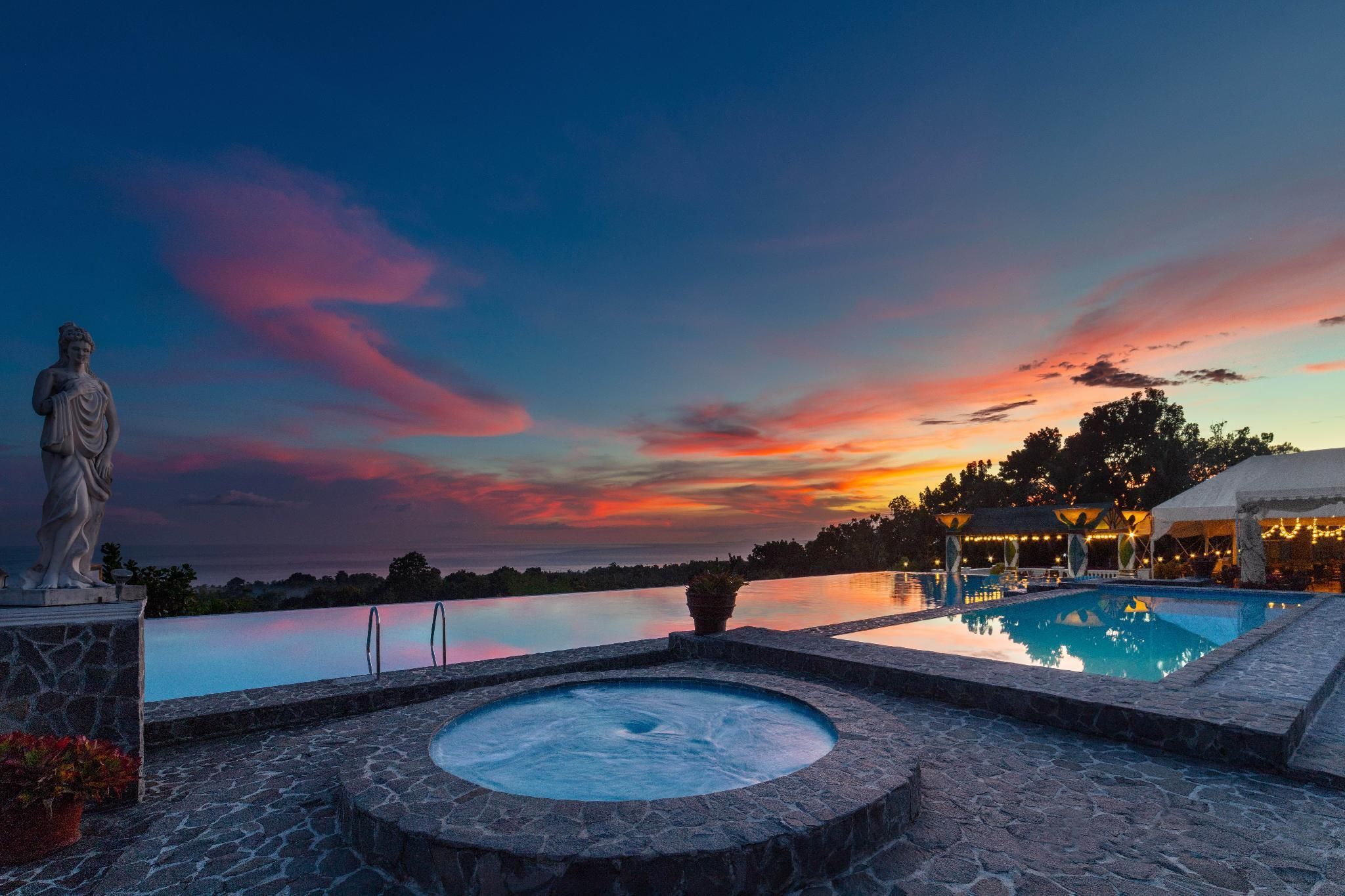 ذا بيكوك جاردن