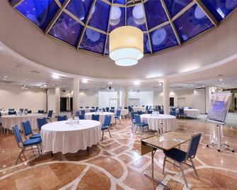 Radisson Blu Sobieski Hotel, Warsaw - Varsovia - Restaurante