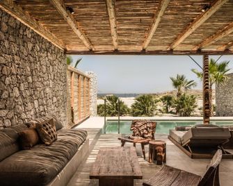 Oku Kos - Thị trấn Kos Town - Bể bơi