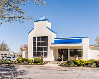Travelodge by Wyndham Essington / Philadelphia Airport - Essington - Edificio