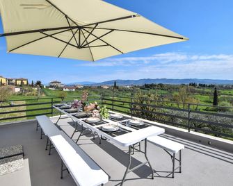 Awesome Home In Marciano Della Chiana - Marciano della Chiana - Balcony