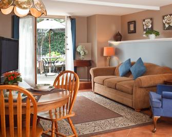 Abbeymoore Manor - Victoria - Sala de estar