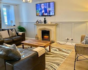 Cottage Nr Bikeparkwales/Brecon Beacons/Penyfan - Merthyr Tydfil - Living room