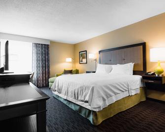 Hampton Inn Meridian - Meridian - Schlafzimmer