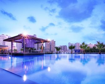 Sentosa Hotel Apartment Taoyuan Branch - שנג'ן - בריכה