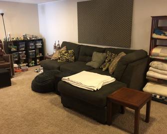 Beautiful private 2 bd 1 ba near campus - Boulder - Living room