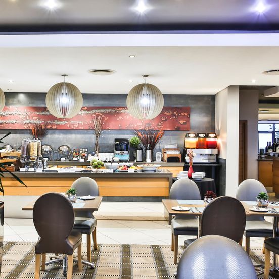 Holiday Inn Express Sandton - Woodmead By IHG image 1