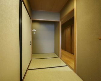 ياماناكا أونسين كوريا ياسوهاتشي - كاغا - مدخل