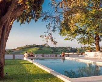 Villa Monty Banks - Superior Double Room 1 - Cesena - Bể bơi