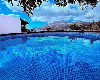 Orionas - Tsoutsouros - Pool
