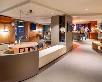ibis Styles Rouen Parc expo zenith - Saint-Etienne-du-Rouvray - Comedor