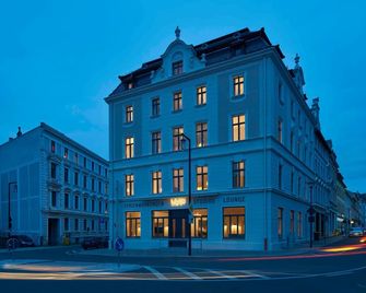 Studio - VIA's Appartements am Postplatz - Görlitz - Gebäude