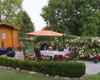 Apartment in Feldberger Seenlandschaft - Feldberg - Patio