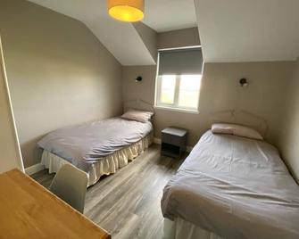35 Atlantic View, Kilkee - Kilkee - Bedroom