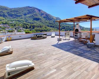 Lacco Villa~Solarium - Ischia - Balcony