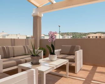 Xenia Hotel - Villasimius - Balkón