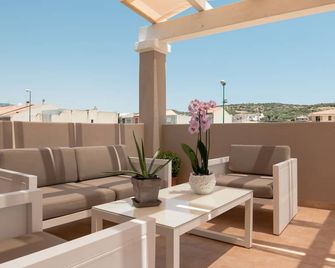Xenia Hotel - Villasimius - Balkón