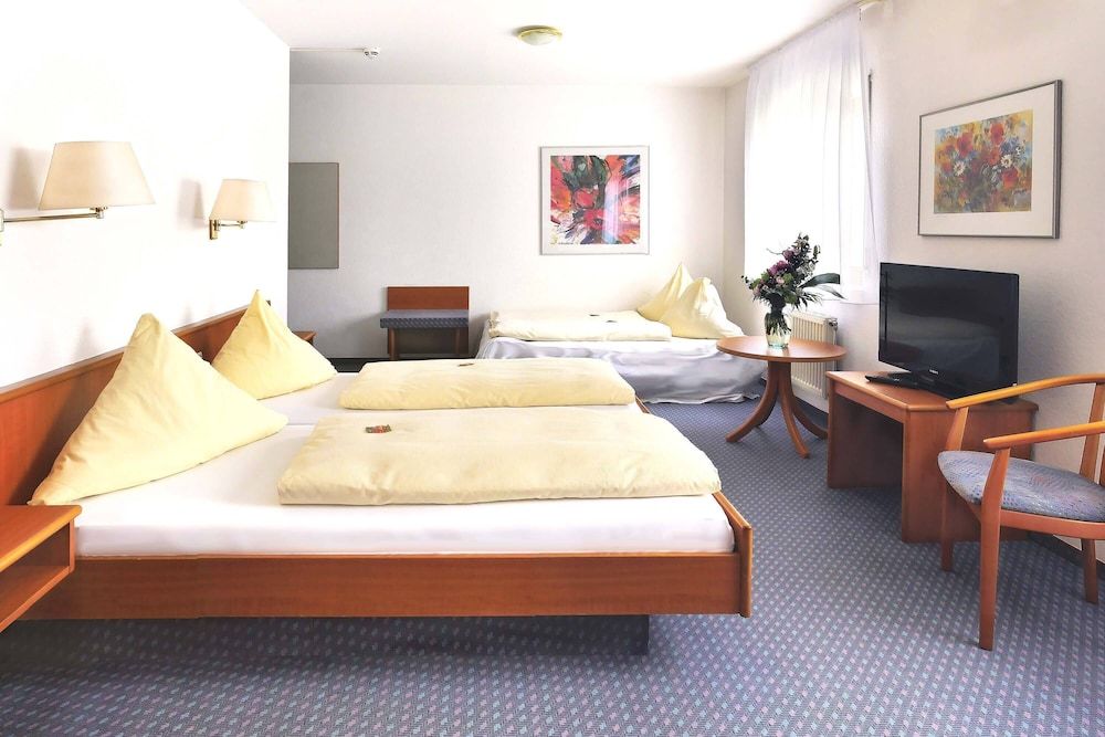 City Hotel Mark Michelstadt - Michelstadt - Bedroom