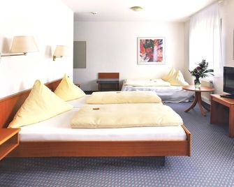 City Hotel Mark Michelstadt - Michelstadt - Bedroom