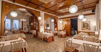 Hotel La Rosetta - Perugia - Nhà hàng