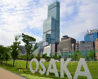Toyoko Inn Osaka Abeno Tennoji - Osaka - Vista del exterior