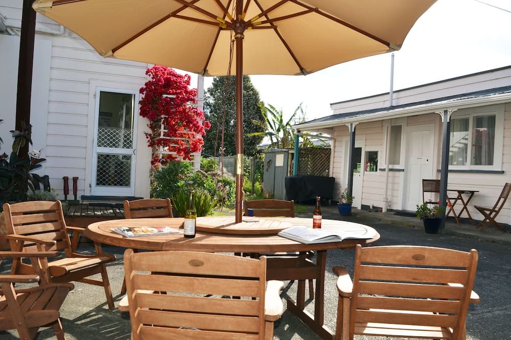 Braemar House B&b And Yha Hostel - וונגאנוי - פטיו