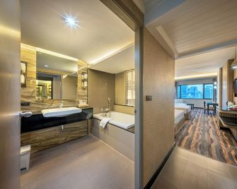 Royal Benja Hotel - Bangkok - Bany