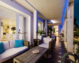 Hotel Villa Sorriso - Senigallia - Patio