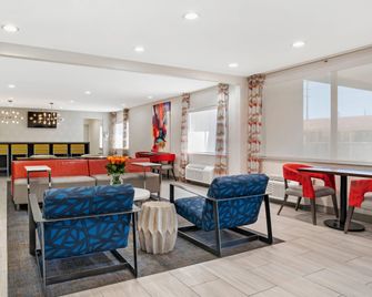 Country Inn & Suites by Radisson, Montgomery East I-85 - Montgomery - Lobby