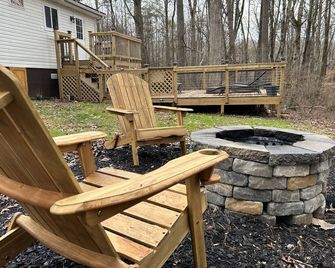 The Lee House - Mountain Getaway - Jasper - Patio
