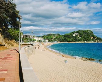 Hotel Ninays - Lloret de Mar - Spiaggia