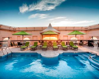 Mercure Grand Hotel Seef - All Suites - Manama - Pool