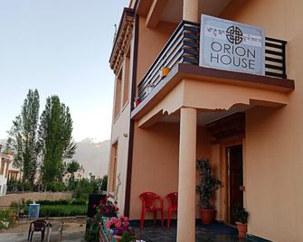 Orion Home - Leh - Edifício