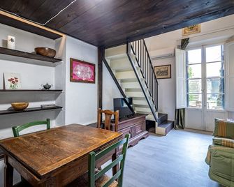 فلوسبريت - سانتيسيما أنونزياتا - فلورنس - غرفة طعام