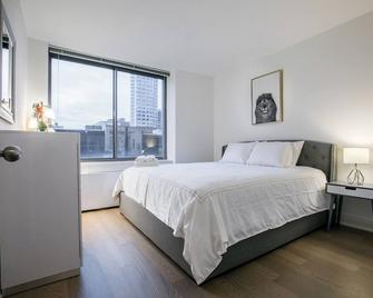 Gorgeous Midtown East 1 Bed w/ Gym, Rooftop #6125 - New York - Bedroom