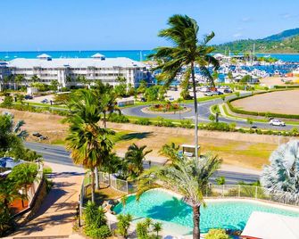 Spa Haven 17B Ocean View - Airlie Beach