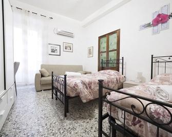 b&b del corso - Iglesias - Habitación