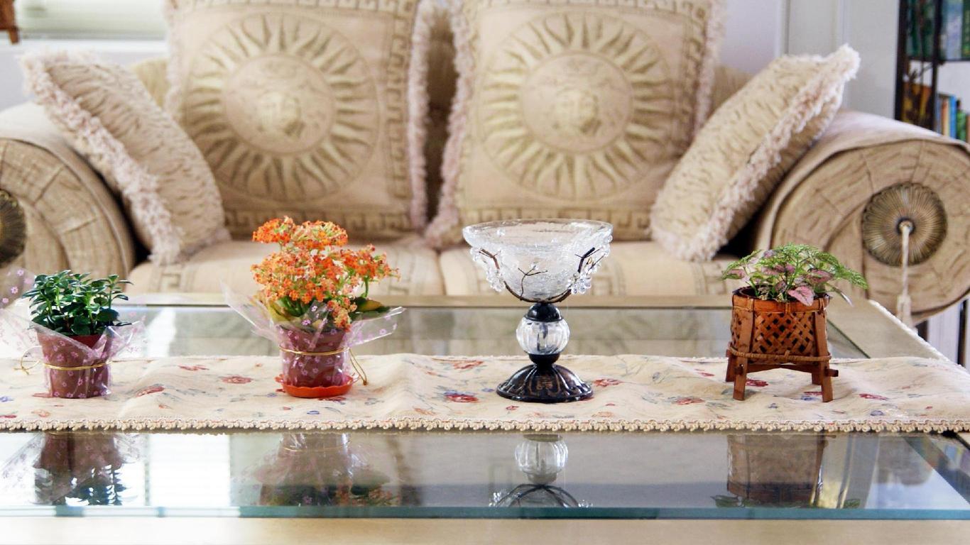 Loving Hut Paradise Island Vegan Bed and Breakfast