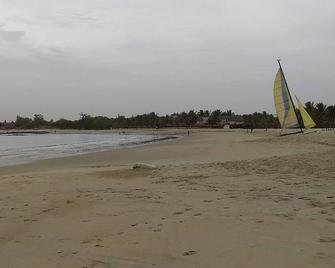 House B - near the center and 5 minutes from the beach - Saly - Plage