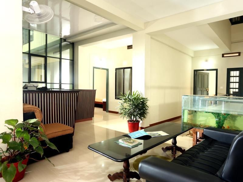 Misty Hills Resort - Kalpetta - ردهة