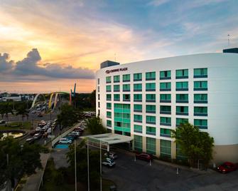 Crowne Plaza Villahermosa - Villahermosa - Bangunan