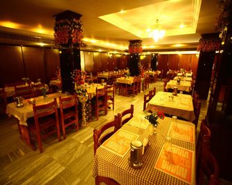 Hotel Sindhuri Park - Tirupati - Nhà hàng