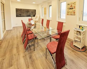 I Am Hotels Leoben - Леобен