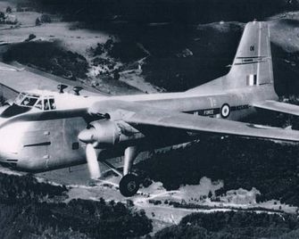 Woodlyn Park Plane cockpit Unit - Waitomo - Budova