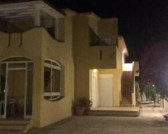 Villa Amico B&B San Leone - Agrigento - Building