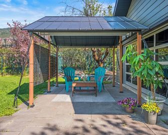 Okangan Sunset Bungalow - Vernon - Patio