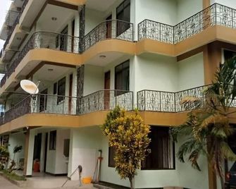 New Tourist Hotel - Mwanza - Gebäude